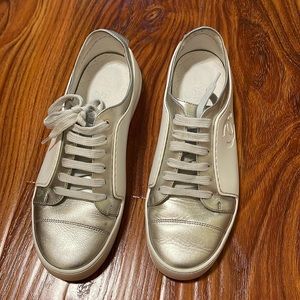 Chanel sneakers sliver/white size38